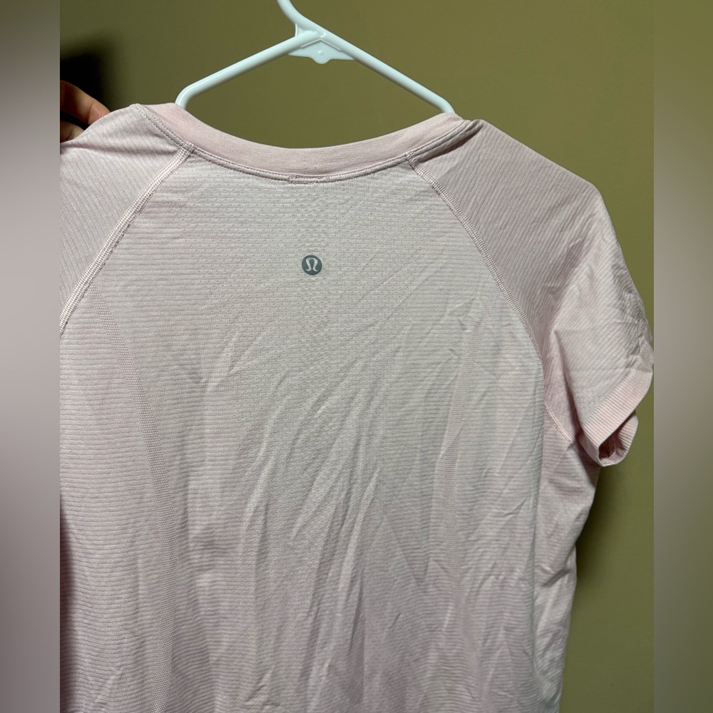 Lululemon Swiftly Tech Short Sleeve